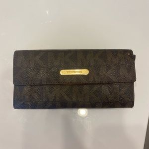 Brown Michael Kors Wallet